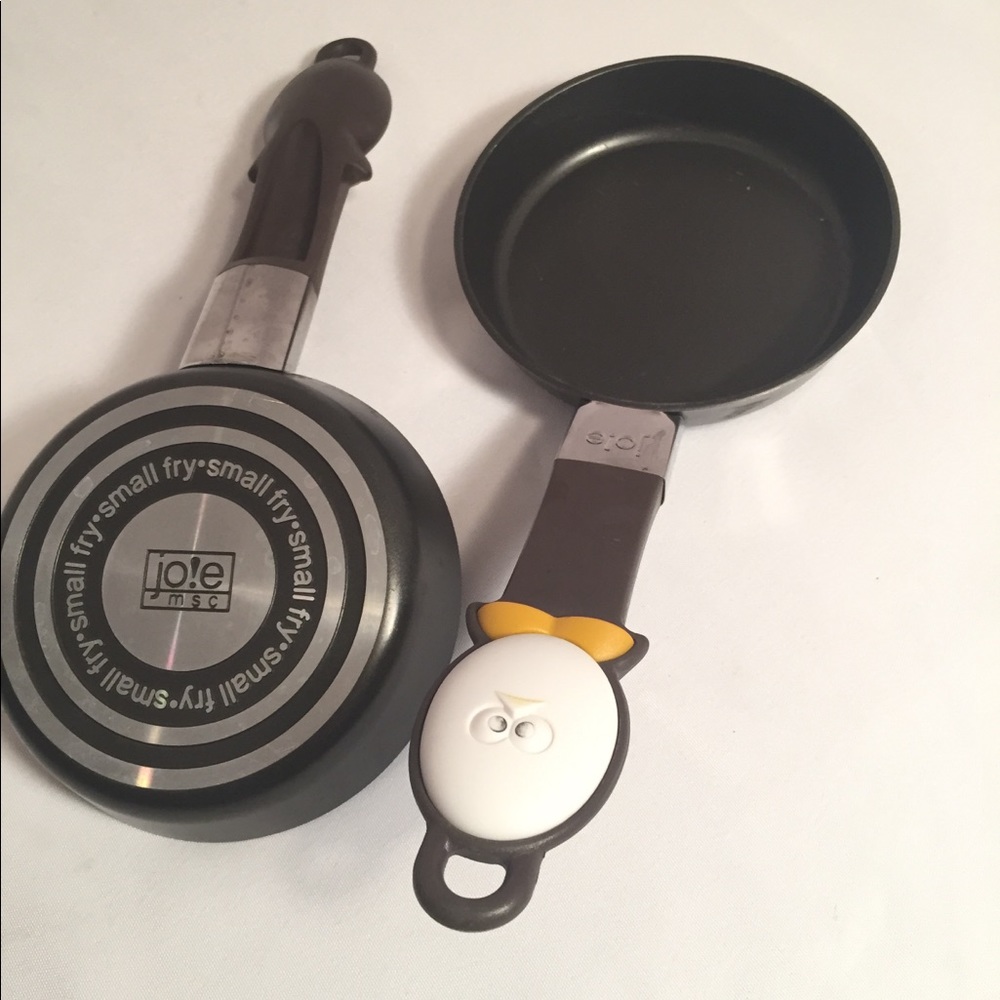 Joke small fry fry pans